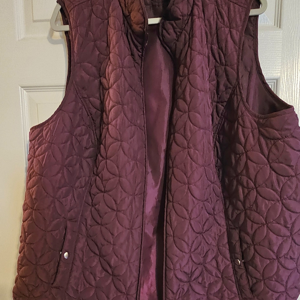 Croft & Barrow Quilted Burgundy Vest